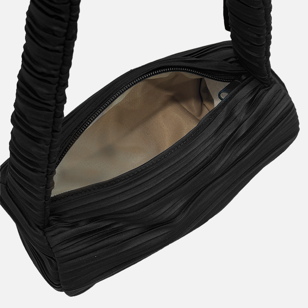 Roll Bag in Beyond Black