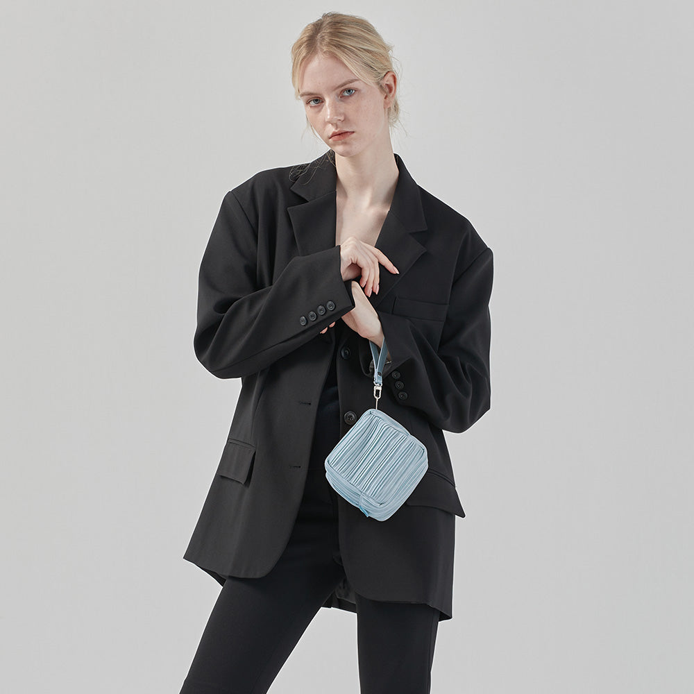 Cube Bag in Icy Blue