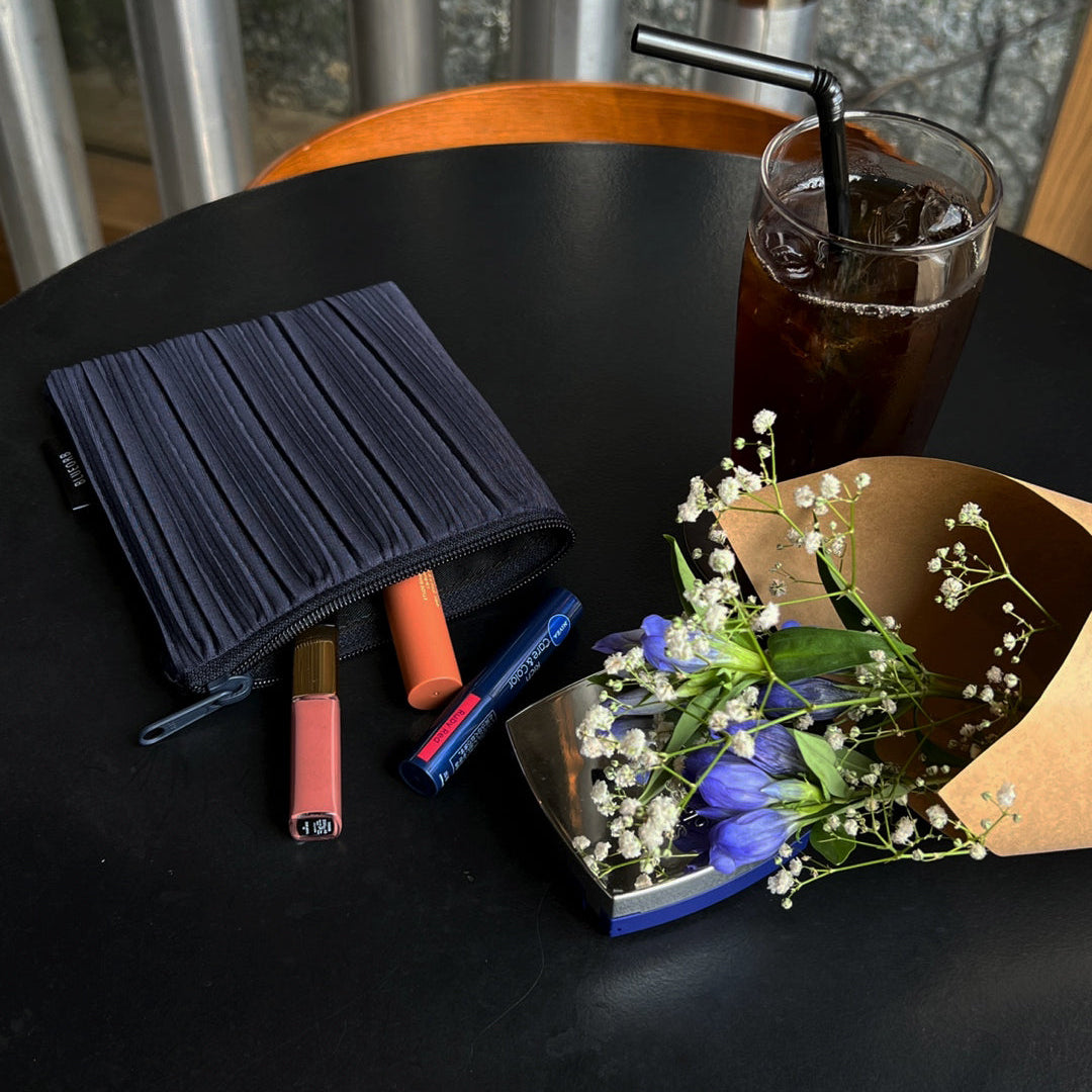 Flat Pouch Set in Dark Blue