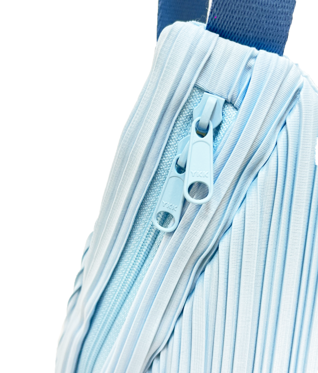 Sling Bag in Icy Blue