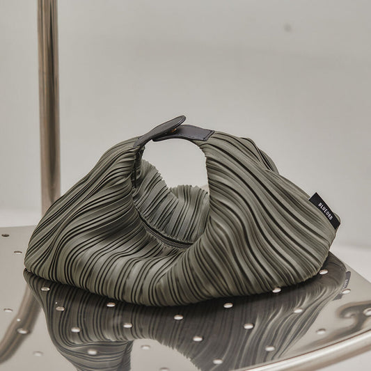 Cocoon Bag in Olive Green