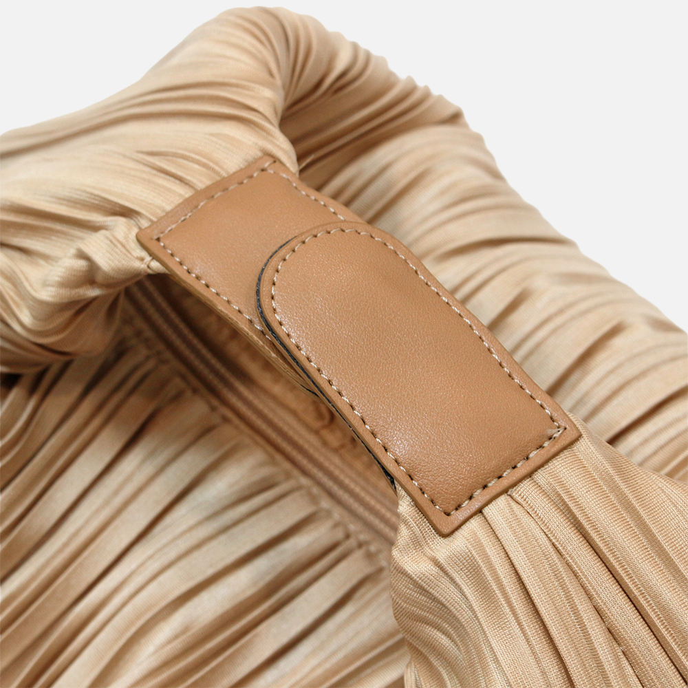Cocoon Bag in Champagne Beige