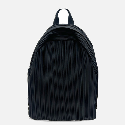 Backpack in Beyond Black