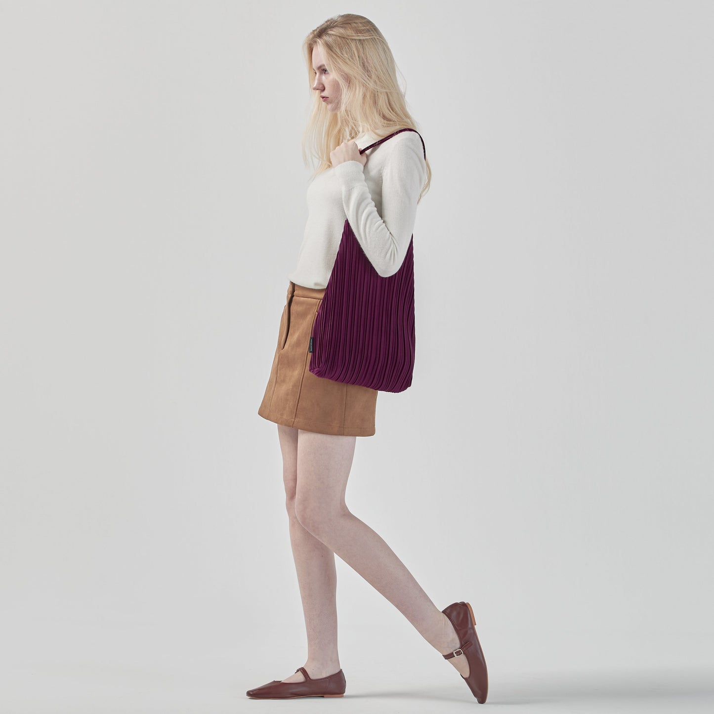 Each Bag in Vino Red